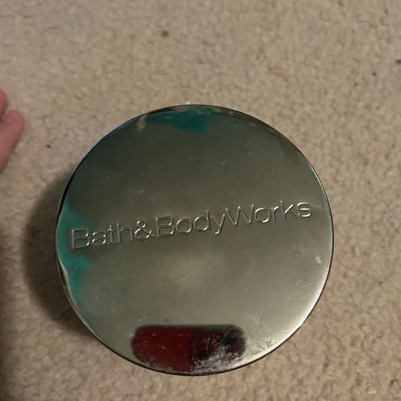 NEW Bath and Body Works Spiced Gingerbread 3-Wick Candle - Picture 3 of 4